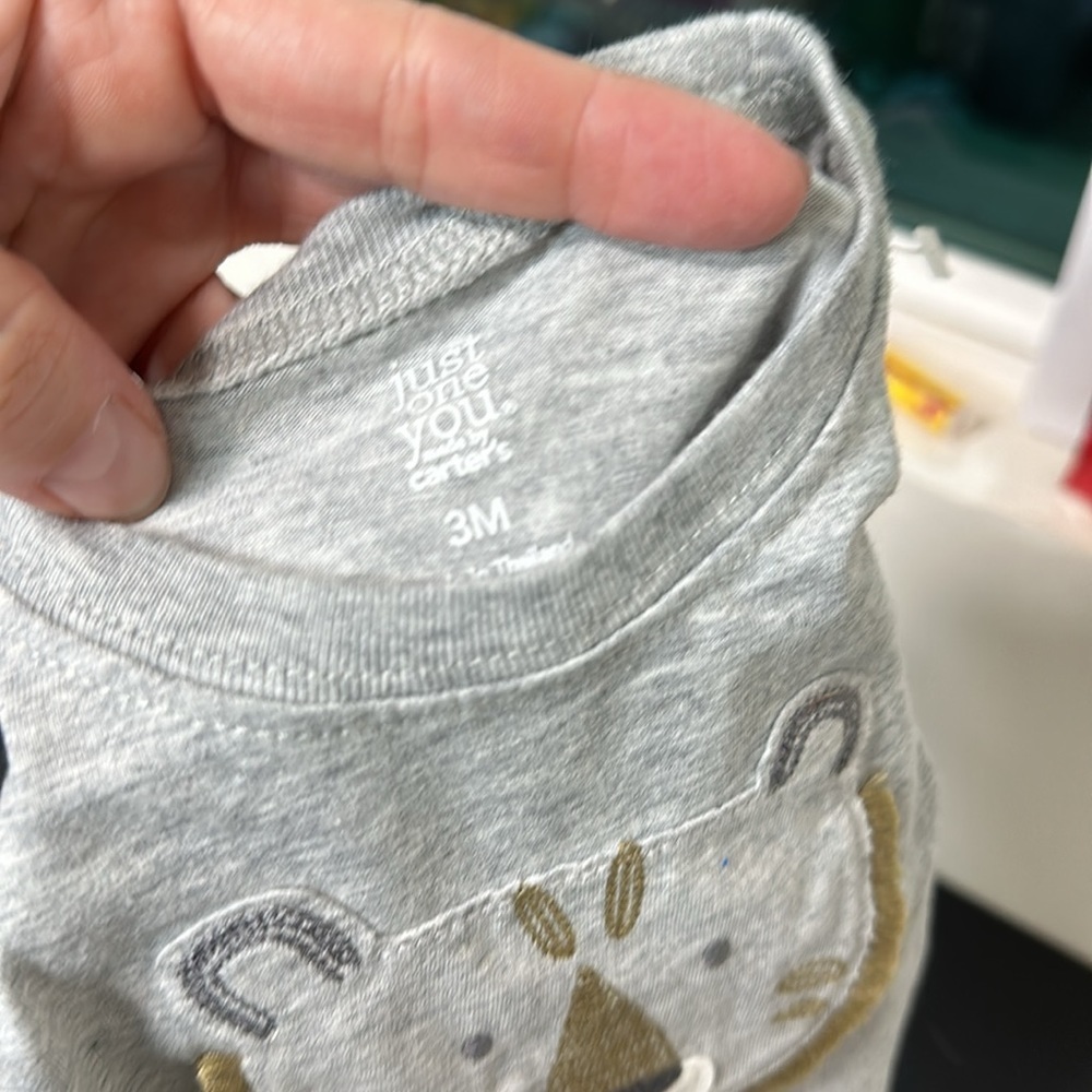 Carters tee - Picture 2 of 2